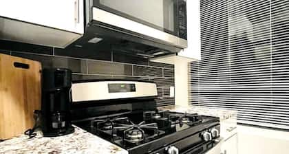 New Cozy 2BR Stay New Haven Close to Yale