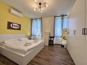 2 bedrooms, iron/ironing board, free WiFi, bed sheets - The Pop Art Flat in Florence (Firenze)