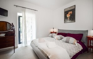1 chambre, accès au Wi-Fi (inclus)