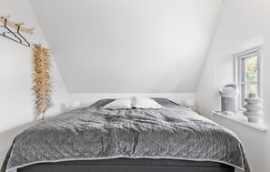 3 bedrooms, travel cot, free WiFi - 3 bedroom stunning home in Nordborg (Nordborg)