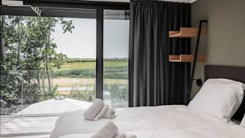 House | 3 bedrooms, individually furnished, bed sheets