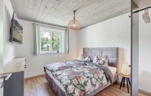 3 camere, culla da viaggio, Wi-Fi gratuito