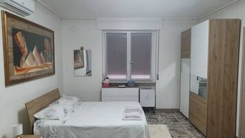 1 camera, Wi-Fi, lenzuola