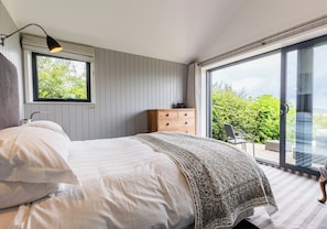 5 Schlafzimmer, kostenloses WLAN, Bettwäsche