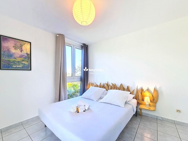 2 bedrooms, iron/ironing board, free WiFi, bed sheets