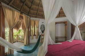 Bungalow, Balcony, Garden View