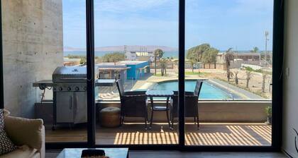 Cozy flat with sunset view on the bay, next to the National Reserve for 4 people