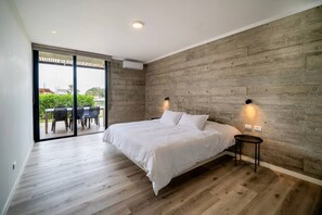 2 chambres, bureau, Wi-Fi, draps fournis