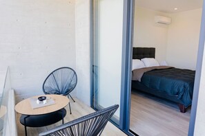 2 chambres, bureau, Wi-Fi, draps fournis
