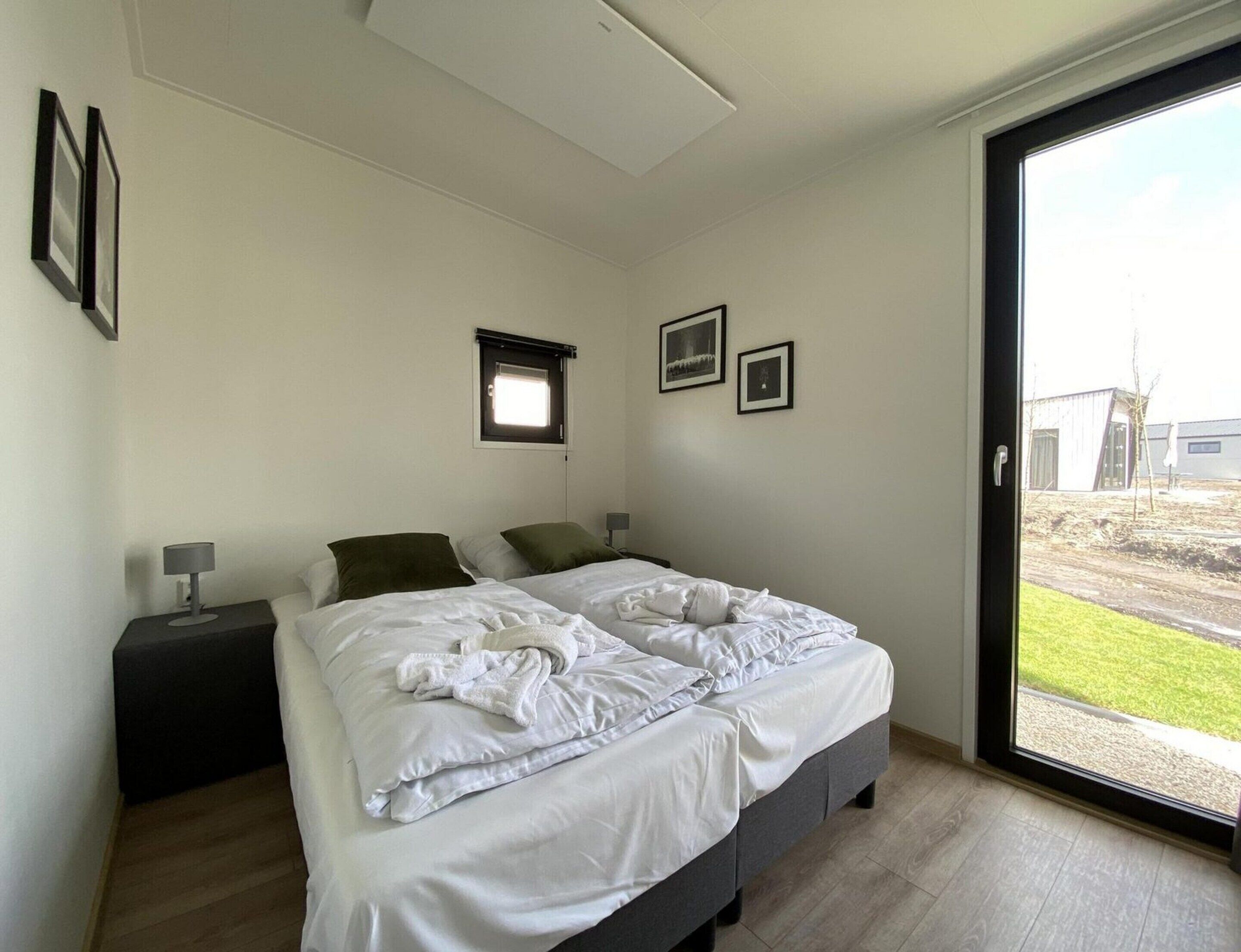 Chalet | 2 kamar tidur dan dilengkapi dengan perabotan berbeda-beda