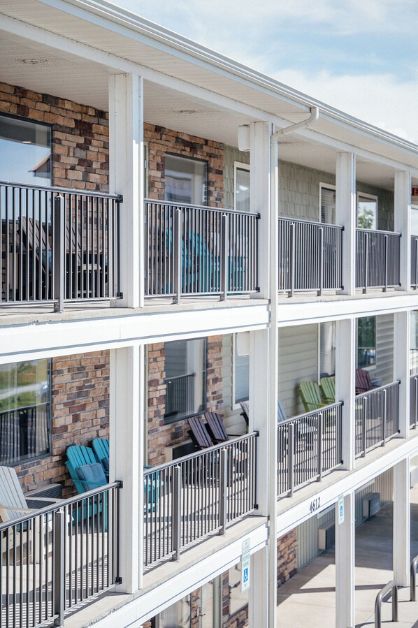 Terrace/patio - Gold Coast Inn Traverse City (Traverse City)