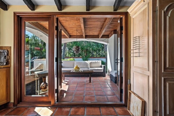 Interior - Charming Palm Springs Movie Colony 3-bedroom house with gorgeous garden (Palm Springs)