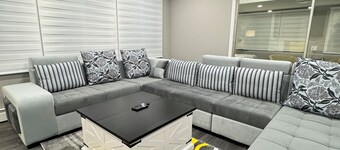 5 Star Luxury Stay Near Chicago O'hare Airport, King Beds