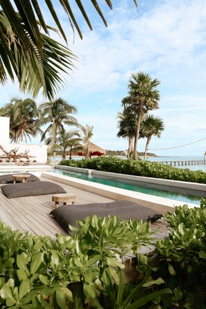 Outdoor pool, open 8:00 AM to 8:00 PM, pool umbrellas, sun loungers - BT Homes - Tankah Beachfront (Tulum)