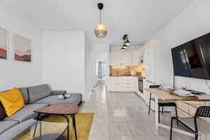 Smart TV - Home2Book Bright Apartment Playa Blanca, Terrace (Playa Blanca)