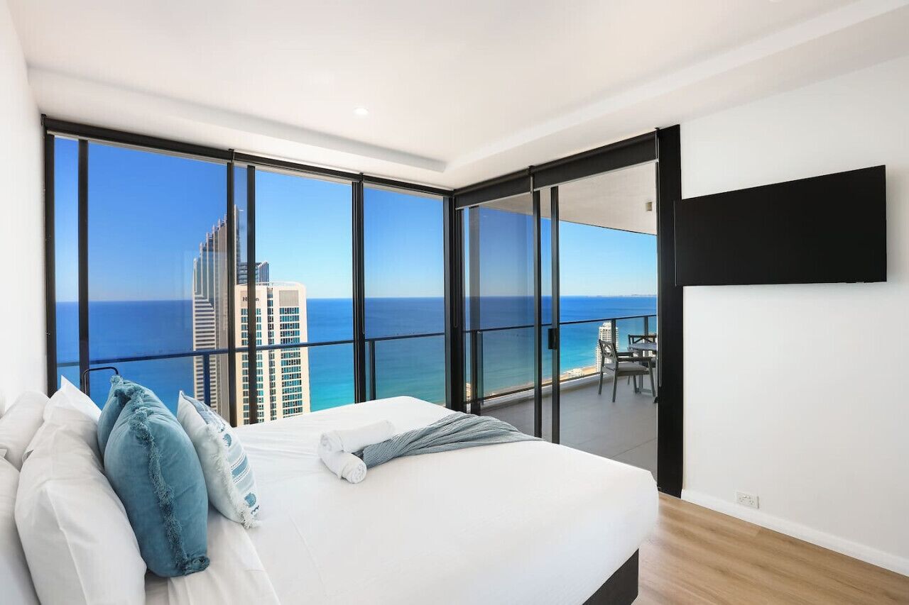 3 bedrooms, iron/ironing board, travel cot, WiFi