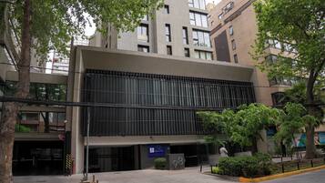 Fachada de la propiedad