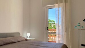 1 bedroom - Three-Bedroom Apartment - Rosanna's House (Monopoli)