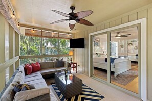 Interior - Summerwind Cottage on Seabrook, Club Access, Golf Cart, Games! (Seabrook Island)