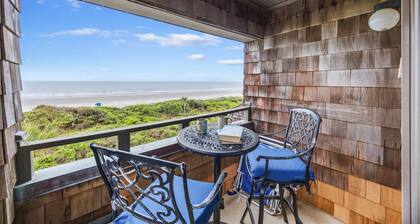 Gorgeous Oceanfront Windswept on Kiawah with Stunning Ocean Views!