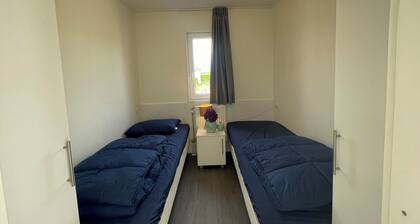 6-guest Stylish Chalet in De Rijp