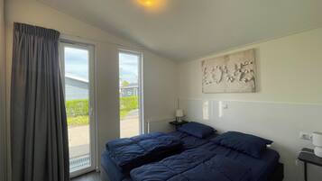 House | 3 bedrooms, individually furnished, bed sheets