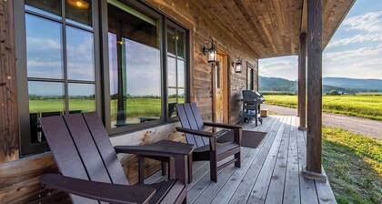 Teton Homestead: Cabin w/ Stunning Teton Views