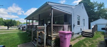 Inkcarceration Blue Sapphire Cottage, Close to Venue