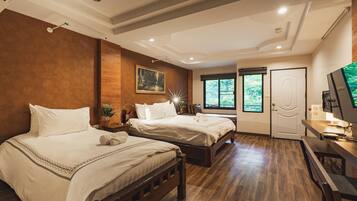 Premium bedding, minibar, in-room safe, blackout curtains