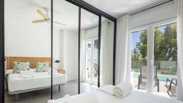 3 bedrooms, iron/ironing board, travel crib, free WiFi