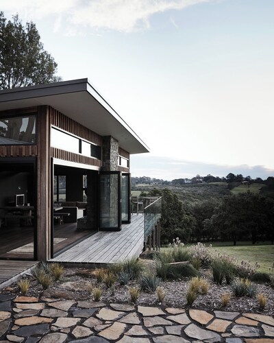 The Dairy - Luxe country home in the Lennox Head and Byron Bay hinterland