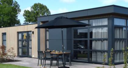 Sustainable Holiday Home on the Ijsselmeer