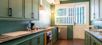 Centre Ville Rabat , Vue Panoramique, Confort, Luxe, Proche de Toute Commodité