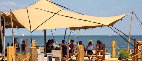 Chalet | Property grounds