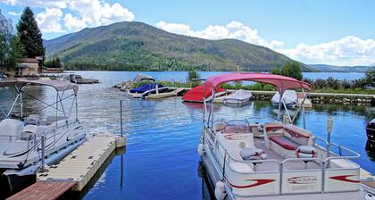 Lakefront Condo, Ground Floor, Two Patios - Ideal for Couples or Families