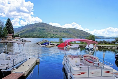 Lakefront Condo, Ground Floor, Two Patios - Ideal for Couples or Families