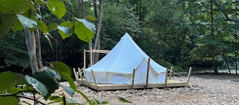 2 Queen-Bed Canvas Bell Tent on Working Farm in Historic Laurel Highlands