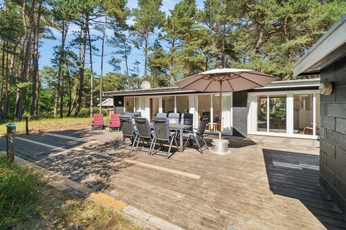  Lovely summer house with sauna and terrace