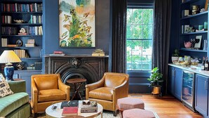 Interior - Luxury Private Suite in Boutique Historic Inn The Athenian- Downtown Location (Athens)