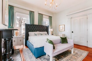 1 soveværelse, strygejern/strygebræt, sengetøj