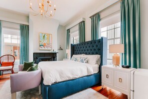 1 chambre, fer et planche à repasser, draps fournis