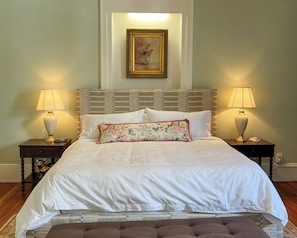 1 bedroom, iron/ironing board, WiFi, bed sheets - Luxury Private Suite in Boutique Historic Inn The Athenian -Downtown Location (Athens)