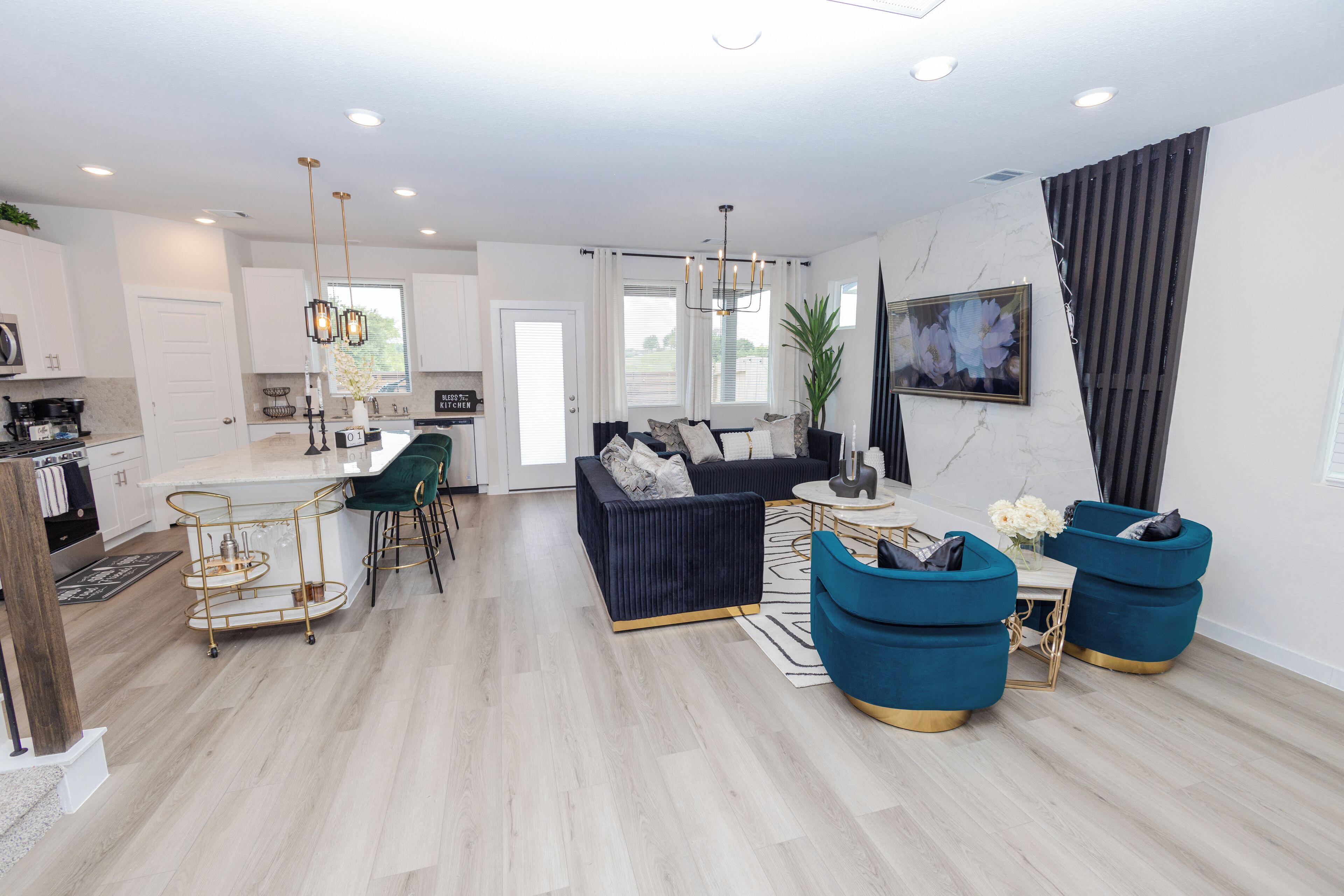 Smart TV, fireplace, video games