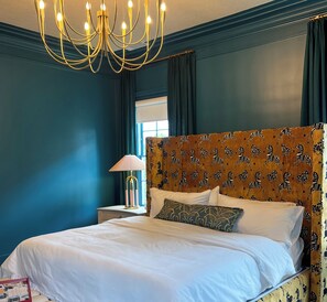 Achilles suite - Luxury Private Suite in Boutique Historic Inn The Athenian- Downtown Location (Athens)