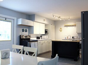 Microonde, forno, piano cottura