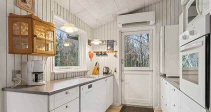 Cozy cottage near Limfjorden