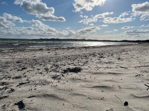 Cosy Summer Cottage glose to sandy Beach