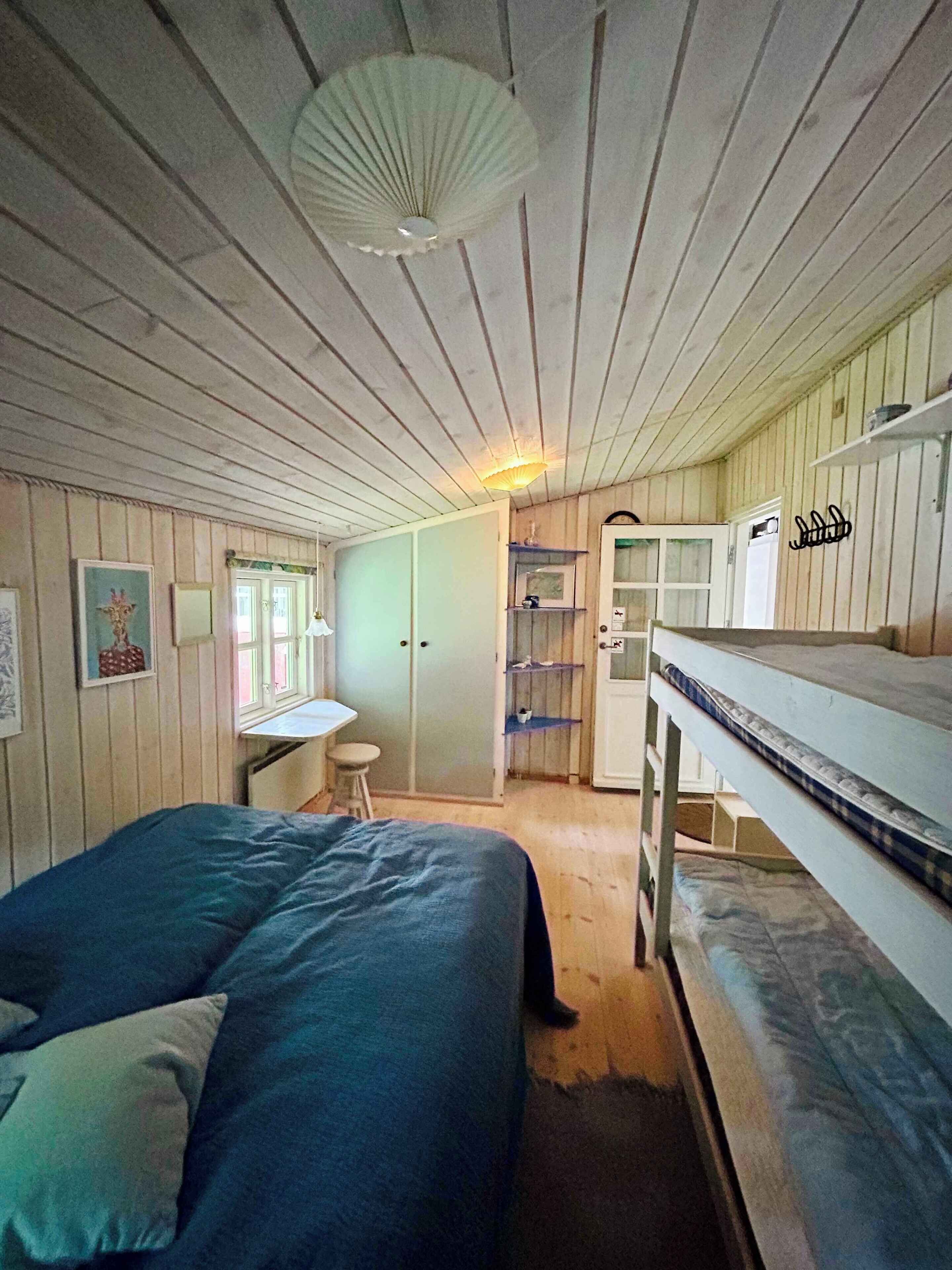 4 slaapkamers, een strijkplank/strijkijzer, gratis wifi