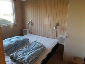 3 habitaciones, tabla de planchar con plancha y wifi gratis 