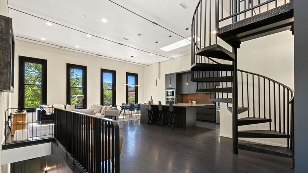 Apartemen, Beberapa Tempat Tidur, dapur (249 Linden Street) | Interior